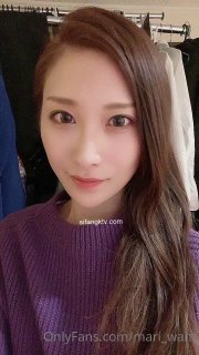 清纯系眼镜美少女桃子顶级大肥臀超诱惑翘起屁股摇摆手指扣穴听见水声娇喘呻吟欲罢不能